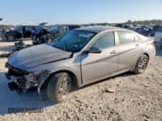 ✅ 2024 Hyundai Elantra Blue • VIN: KMHLM4DJ8RU101381 • Lot: 84452915. Listed on Copart with 16,806 mi. Free auction sales archive from the USA and detailed vehicle history report at DreamBid. Image 1.