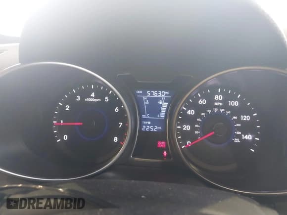 ✅ 2012 Hyundai Veloster w/Gray Int • VIN: KMHTC6AD8CU023947 • Lot: 42314126. Listed on IAAI with 57,630 mi. Free auction sales archive from the USA and detailed vehicle history report at DreamBid. Image 7.