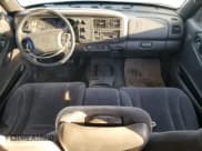 ✅ 2000 Dodge Dakota Sport • VIN: 1B7GL2AN5YS700737 • Lot: 85506424. Wystawiony na Copart z przebiegiem 211 304 mil. Bezpłatny archiwum sprzedaży aukcyjnych z USA i szczegółowy raport historii pojazdu na DreamBid. Zdjęcie 8.