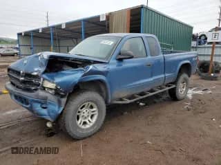 2004 Dodge Dakota Sport с VIN 1D7HG32N94S729963, выставлен на аукционе Copart как лот 59885725 с пробегом 157 911 миль миль и Списание • Salvage title. История ставок и продаж доступна на DreamBid. Изображение 1.