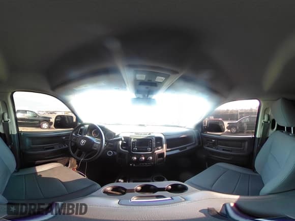 ✅ 2015 Ram 2500 Tradesman • VIN: 3C6UR5CL9FG705658 • Lot: 42729218. Listed on IAAI with 114,164 mi. Free auction sales archive from the USA and detailed vehicle history report at DreamBid. Image 19.