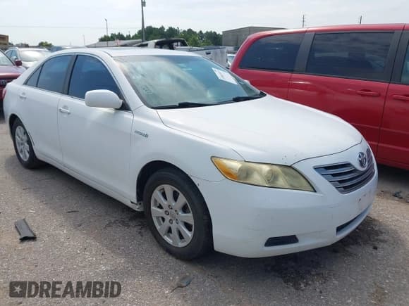 ✅ 2009 Toyota Camry • VIN: 4T1BB46K69U084250 • Lot: 43001015. Wystawiony na IAAI z przebiegiem 217 744 mil. Bezpłatny archiwum sprzedaży aukcyjnych z USA i szczegółowy raport historii pojazdu na DreamBid. Zdjęcie 1.