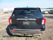 ✅ 2021 Ford Explorer Limited • VIN: 1FMSK7FH8MGA02161 • Lot: 43636956. Wystawiony na IAAI z przebiegiem 97 282 mil. Bezpłatny archiwum sprzedaży aukcyjnych z USA i szczegółowy raport historii pojazdu na DreamBid. Zdjęcie 17.