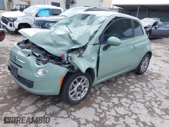 ✅ 2012 FIAT 500 Pop • VIN: 3C3CFFAR2CT200577 • Lot: 42340640. Wystawiony na IAAI z przebiegiem 145 889 mil. Bezpłatny archiwum sprzedaży aukcyjnych z USA i szczegółowy raport historii pojazdu na DreamBid. Zdjęcie 2.