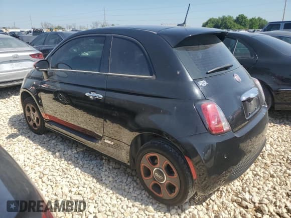 ✅ 2015 FIAT 500e • VIN: 3C3CFFGE5FT585755 • Lot: 51101515. Listed on Copart with 73,342 mi. Free auction sales archive from the USA and detailed vehicle history report at DreamBid. Image 3.
