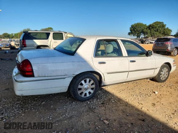 ✅ 2004 Mercury Grand Marquis LS Premium • VIN: 2MEFM75W34X680258 • Лот: 84787845. Опубликован ранее на Copart с пробегом 155 211 миль. Бесплатный доступ к архиву аукционных продаж из США и подробный отчёт об истории автомобиля на DreamBid. Изображение 3.