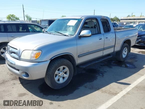 ✅ 2006 Toyota Tundra SR5 • VIN: 5TBRT34146S477600 • Lot: 41968731. Listed on IAAI with 130,305 mi. Free auction sales archive from the USA and detailed vehicle history report at DreamBid. Image 17.