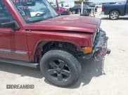 ✅ 2007 Jeep Commander Sport • VIN: 1J8HG48P87C618000 • Lot: 42705799. Listed on IAAI with 207,938 mi. Free auction sales archive from the USA and detailed vehicle history report at DreamBid. Image 15.