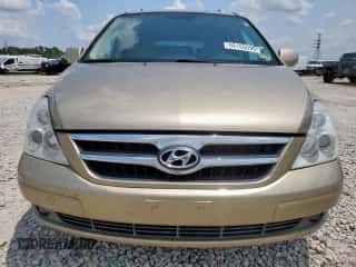 2007 Hyundai Entourage GLS z VIN KNDMC233376033298, wystawiony jako Copart lot #68166895 z przebiegiem 154 725 mil mil oraz Szkoda całkowita • Salvage title. Historia ofert i sprzedaży dostępna na DreamBid. Obrazek 5.