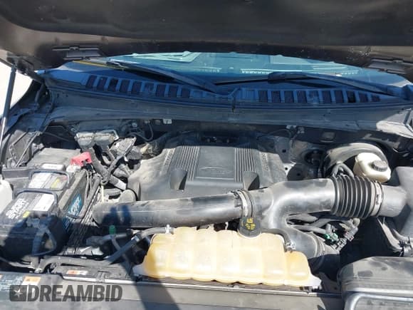 ✅ 2018 Ford Expedition Max Limited • VIN: 1FMJK1KT9JEA19626 • Lot: 41997852. Wystawiony na IAAI z przebiegiem 169 684 mil. Bezpłatny archiwum sprzedaży aukcyjnych z USA i szczegółowy raport historii pojazdu na DreamBid. Zdjęcie 10.