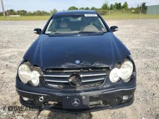 ✅ 2006 Mercedes-Benz CLK 500 • VIN: WDBTJ75J16F195745 • Lot: 56946894. Wystawiony na Copart z przebiegiem 239 874 mil. Bezpłatny archiwum sprzedaży aukcyjnych z USA i szczegółowy raport historii pojazdu na DreamBid. Zdjęcie 5.