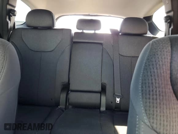 ✅ 2023 Hyundai Santa Fe SE • VIN: 5NMS14AJ6PH624268 • Lot: 70753555. Wystawiony na Copart z przebiegiem 30 018 mil. Bezpłatny archiwum sprzedaży aukcyjnych z USA i szczegółowy raport historii pojazdu na DreamBid. Zdjęcie 10.