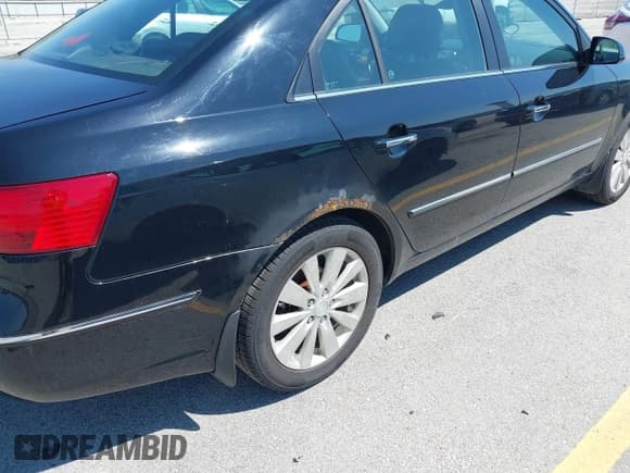 ✅ 2010 Hyundai Sonata Limited • VIN: 5NPEU4AC1AH638613 • Лот: 42973682. Опубликован ранее на IAAI с пробегом 188 875 миль. Бесплатный доступ к архиву аукционных продаж из США и подробный отчёт об истории автомобиля на DreamBid. Изображение 12.