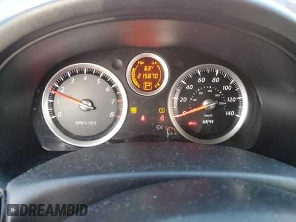 ✅ 2011 Nissan Sentra SR • VIN: 3N1AB6AP1BL717495 • Lot: 86104035. Wystawiony na Copart z przebiegiem 215 870 mil. Bezpłatny archiwum sprzedaży aukcyjnych z USA i szczegółowy raport historii pojazdu na DreamBid. Zdjęcie 9.