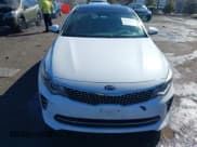 ✅ 2017 Kia Optima SX • VIN: 5XXGW4L20HG121574 • Lot: 41586918. Wystawiony na IAAI z przebiegiem 101 517 mil. Bezpłatny archiwum sprzedaży aukcyjnych z USA i szczegółowy raport historii pojazdu na DreamBid. Zdjęcie 13.