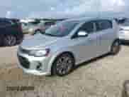 2020 Chevrolet Sonic LT с VIN 1G1JD6SB1L4126478, выставлен на аукционе Copart как лот 74332874 с пробегом 6 634 миль миль и На запчасти • Non repairable. История ставок и продаж доступна на DreamBid. Изображение 1.