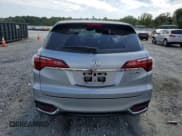✅ 2017 Acura RDX Advance • VIN: 5J8TB3H70HL015197 • Лот: 70217435. Опубликован ранее на Copart с пробегом 121 231 миль. Бесплатный доступ к архиву аукционных продаж из США и подробный отчёт об истории автомобиля на DreamBid. Изображение 6.