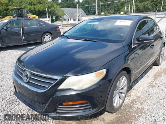 ✅ 2011 Volkswagen CC Sport • VIN: WVWMN7AN7BE720794 • Lot: 43029563. Wystawiony na IAAI z przebiegiem 184 291 mil. Bezpłatny archiwum sprzedaży aukcyjnych z USA i szczegółowy raport historii pojazdu na DreamBid. Zdjęcie 6.