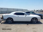 ✅ 2012 Dodge Challenger SXT • VIN: 2C3CDYAG5CH315201 • Lot: 42966307. Wystawiony na IAAI z przebiegiem 107 154 mil. Bezpłatny archiwum sprzedaży aukcyjnych z USA i szczegółowy raport historii pojazdu na DreamBid. Zdjęcie 13.