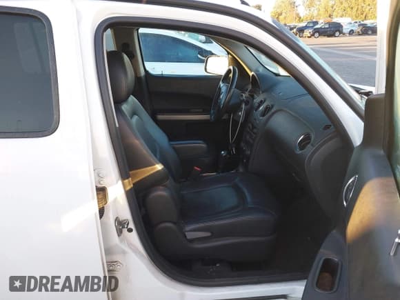 ✅ 2007 Chevrolet HHR LT • VIN: 3GNDA33P17S589689 • Lot: 43572968. Listed on IAAI with 110,877 mi. Free auction sales archive from the USA and detailed vehicle history report at DreamBid. Image 5.