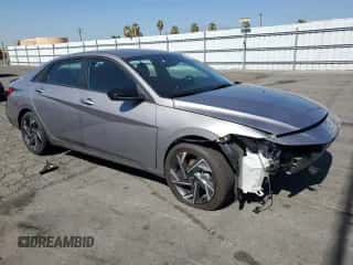 2025 Hyundai Elantra SEL Sport with VIN KMHLM4DGXSU908754, listed as a Copart auction lot 84616605 with 776 mi miles and Salvage title. Bid and sale history available at DreamBid. Image 4.