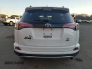 ✅ 2017 Toyota RAV4 SE • VIN: JTMJFREV6HJ173412 • Lot: 93610635. Wystawiony na Copart z przebiegiem 90 395 mil. Bezpłatny archiwum sprzedaży aukcyjnych z USA i szczegółowy raport historii pojazdu na DreamBid. Zdjęcie 6.