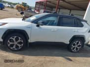 ✅ 2022 Toyota RAV4 XSE • VIN: JTMEB3FV1ND075875 • Лот: 43048040. Опубликован ранее на IAAI с пробегом 41 858 миль. Бесплатный доступ к архиву аукционных продаж из США и подробный отчёт об истории автомобиля на DreamBid. Изображение 14.
