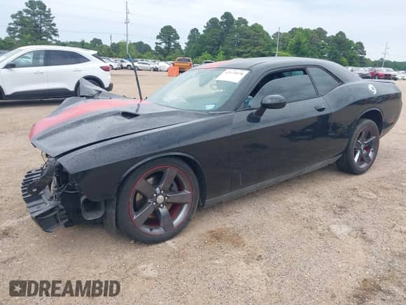 2014 Dodge Challenger SXT with VIN 2C3CDYAG7EH181729, listed as a IAAI auction lot 42174078 with Not provided miles and . Bid and sale history available at DreamBid. Image 2.