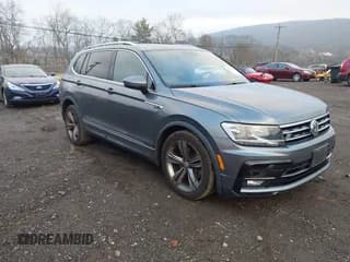 ✅ 2019 Volkswagen Tiguan SE • VIN: 3VV2B7AX7KM025647 • Lot: 43804822. Wystawiony na IAAI z przebiegiem 143 628 mil. Bezpłatny archiwum sprzedaży aukcyjnych z USA i szczegółowy raport historii pojazdu na DreamBid. Zdjęcie 1.