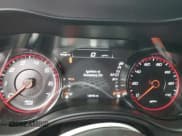 ✅ 2020 Dodge Charger GT • VIN: 2C3CDXHG0LH252315 • Lot: 81059525. Wystawiony na Copart z przebiegiem 130 743 mil. Bezpłatny archiwum sprzedaży aukcyjnych z USA i szczegółowy raport historii pojazdu na DreamBid. Zdjęcie 9.