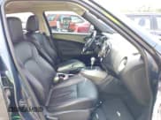 ✅ 2013 Nissan Juke SL • VIN: JN8AF5MV5DT212911 • Lot: 42970538. Wystawiony na IAAI z przebiegiem 66 408 mil. Bezpłatny archiwum sprzedaży aukcyjnych z USA i szczegółowy raport historii pojazdu na DreamBid. Zdjęcie 5.