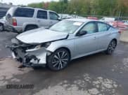 ✅ 2022 Nissan Altima SR • VIN: 1N4BL4CW5NN388690 • Lot: 42176908. Listed on IAAI with 14,688 mi. Free auction sales archive from the USA and detailed vehicle history report at DreamBid. Image 2.