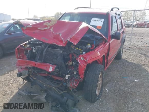 ✅ 2004 Jeep Liberty Sport • VIN: 1J4GL48K34W235881 • Lot: 43536896. Listed on IAAI with 88,509 mi. Free auction sales archive from the USA and detailed vehicle history report at DreamBid. Image 19.