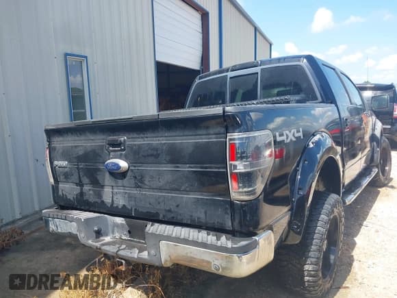 ✅ 2009 Ford F-150 XL • VIN: 1FTPW14V39FA33027 • Lot: 42804306. Listed on IAAI with 199,817 mi. Free auction sales archive from the USA and detailed vehicle history report at DreamBid. Image 4.