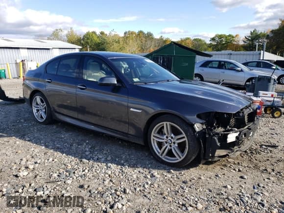 ✅ 2016 BMW 5 Series 535i xDrive • VIN: WBA5B3C58GG258421 • Lot: 80788605. Wystawiony na Copart z przebiegiem 75 901 mil. Bezpłatny archiwum sprzedaży aukcyjnych z USA i szczegółowy raport historii pojazdu na DreamBid. Zdjęcie 4.