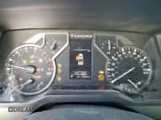 ✅ 2024 Toyota Tundra SR5 • VIN: 5TFLA5AB8RX033100 • Лот: 84614895. Опубликован ранее на Copart с пробегом 28 004 миль. Бесплатный доступ к архиву аукционных продаж из США и подробный отчёт об истории автомобиля на DreamBid. Изображение 9.