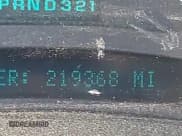 ✅ 2003 Chevrolet Suburban LS • VIN: 3GNEC16ZX3G123952 • Lot: 43382082. Listed on IAAI with 219,368 mi. Free auction sales archive from the USA and detailed vehicle history report at DreamBid. Image 15.