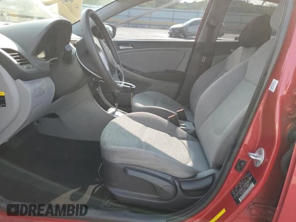 ✅ 2017 Hyundai Accent SE • VIN: KMHCT4AE2HU280459 • Лот: 70207844. Опубликован ранее на Copart с пробегом 144 749 миль. Бесплатный доступ к архиву аукционных продаж из США и подробный отчёт об истории автомобиля на DreamBid. Изображение 7.