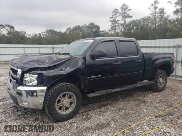 ✅ 2009 Chevrolet Silverado 2500HD LT • VIN: 1GCHK53609F153336 • Лот: 86392184. Опубликован ранее на Copart с пробегом 201 011 миль. Бесплатный доступ к архиву аукционных продаж из США и подробный отчёт об истории автомобиля на DreamBid. Изображение 1.