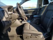 ✅ 2021 Chevrolet Colorado 4WD LT • VIN: 1GCPTCE19M1181107 • Lot: 86889585. Listed on Copart with 68,904 mi. Free auction sales archive from the USA and detailed vehicle history report at DreamBid. Image 7.