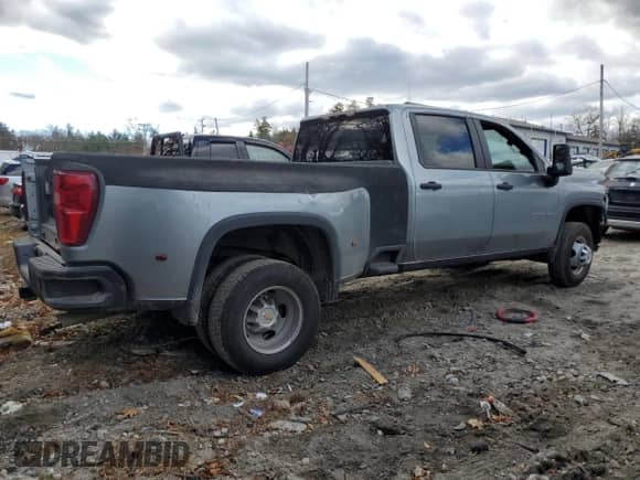 2024 Chevrolet Silverado 3500HD Work Truck с VIN 1GC4YSE73RF209660, выставлен на аукционе Copart как лот 78063514 с пробегом 19 659 миль миль и Списание • Salvage title. История ставок и продаж доступна на DreamBid. Изображение 3.