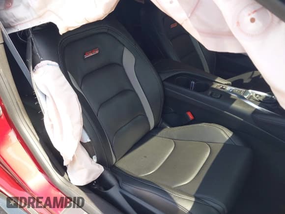 ✅ 2022 Chevrolet Camaro 2SS • VIN: 1G1FH1R7XN0123734 • Лот: 39984815. Опубликован ранее на IAAI с пробегом 30 850 миль. Бесплатный доступ к архиву аукционных продаж из США и подробный отчёт об истории автомобиля на DreamBid. Изображение 8.