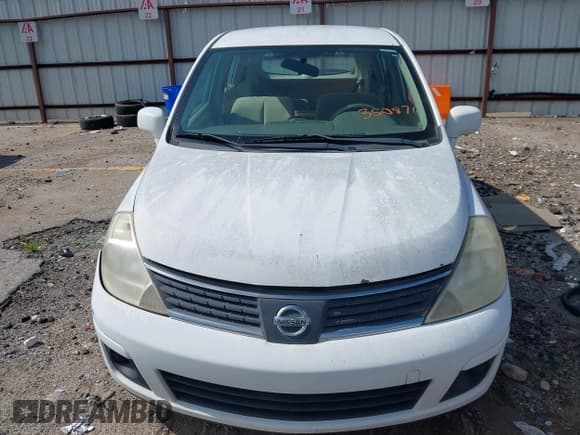 ✅ 2008 Nissan Versa S • VIN: 3N1BC13E68L350876 • Лот: 42647727. Опубликован ранее на IAAI с пробегом 164 000 миль. Бесплатный доступ к архиву аукционных продаж из США и подробный отчёт об истории автомобиля на DreamBid. Изображение 12.