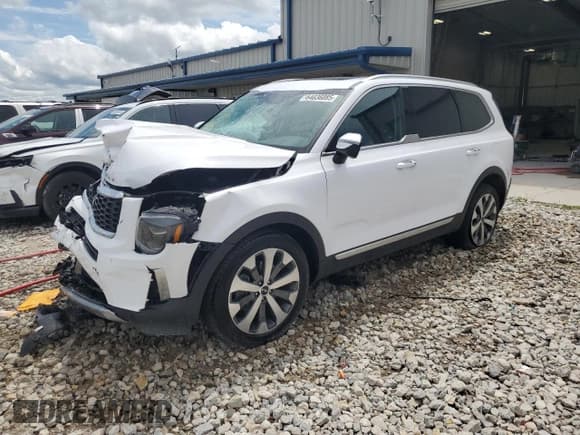 ✅ 2022 Kia Telluride S • VIN: 5XYP64HC5NG260740 • Lot: 64036085. Wystawiony na Copart z przebiegiem 65 922 mil. Bezpłatny archiwum sprzedaży aukcyjnych z USA i szczegółowy raport historii pojazdu na DreamBid. Zdjęcie 1.
