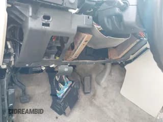 ✅ 2000 Chevrolet Suburban LT • VIN: 3GNFK16TXYG110435 • Лот: 42093295. Опубликован ранее на IAAI с пробегом 279 464 миль. Бесплатный доступ к архиву аукционных продаж из США и подробный отчёт об истории автомобиля на DreamBid. Изображение 6.