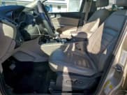 ✅ 2017 Ford Escape Titanium • VIN: 1FMCU0JD7HUB86512 • Lot: 96520485. Wystawiony na Copart z przebiegiem 202 165 mil. Bezpłatny archiwum sprzedaży aukcyjnych z USA i szczegółowy raport historii pojazdu na DreamBid. Zdjęcie 7.