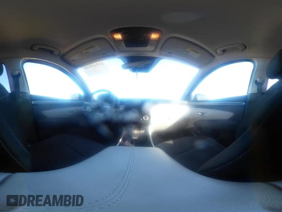 ✅ 2022 Hyundai Tucson SEL • VIN: 5NMJB3AE8NH038111 • Lot: 43515920. Listed on IAAI with 37,706 mi. Free auction sales archive from the USA and detailed vehicle history report at DreamBid. Image 18.