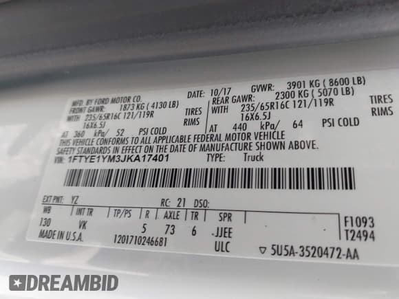 ✅ 2018 Ford Transit • VIN: 1FTYE1YM3JKA17401 • Lot: 41692518. Wystawiony na IAAI z przebiegiem 145 472 mil. Bezpłatny archiwum sprzedaży aukcyjnych z USA i szczegółowy raport historii pojazdu na DreamBid. Zdjęcie 9.