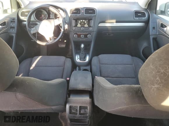 ✅ 2013 Volkswagen Golf TDI • VIN: WVWDM7AJ8DW135929 • Lot: 86172395. Listed on Copart with 82,174 mi. Free auction sales archive from the USA and detailed vehicle history report at DreamBid. Image 8.