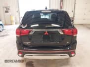 ✅ 2020 Mitsubishi Outlander ES • VIN: JA4AZ3A33LZ045142 • Lot: 43569398. Wystawiony na IAAI z przebiegiem 105 726 mil. Bezpłatny archiwum sprzedaży aukcyjnych z USA i szczegółowy raport historii pojazdu na DreamBid. Zdjęcie 16.